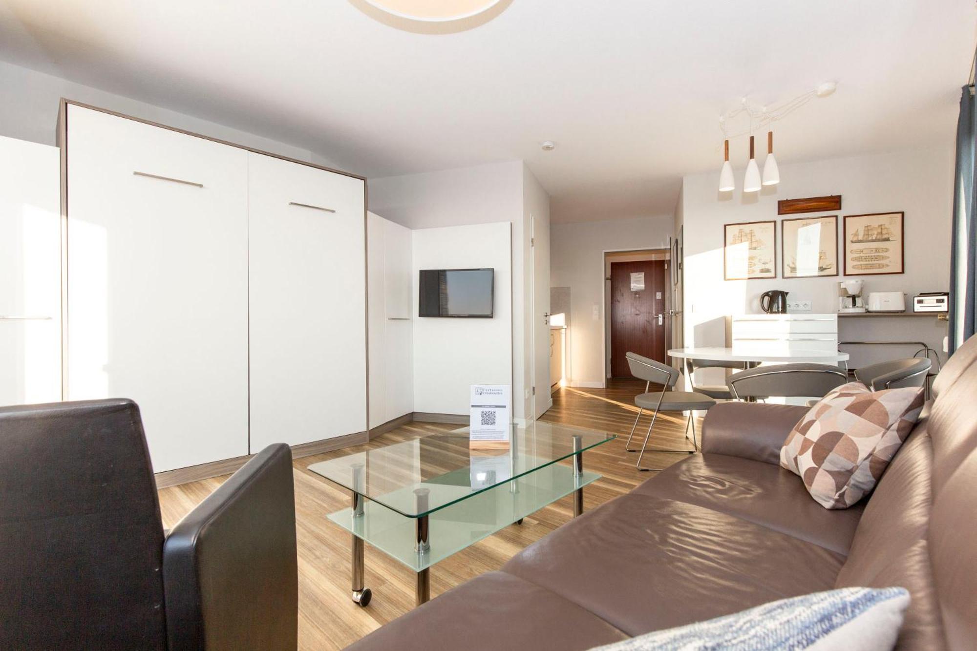 Lord Nelson 807 Apartment *
